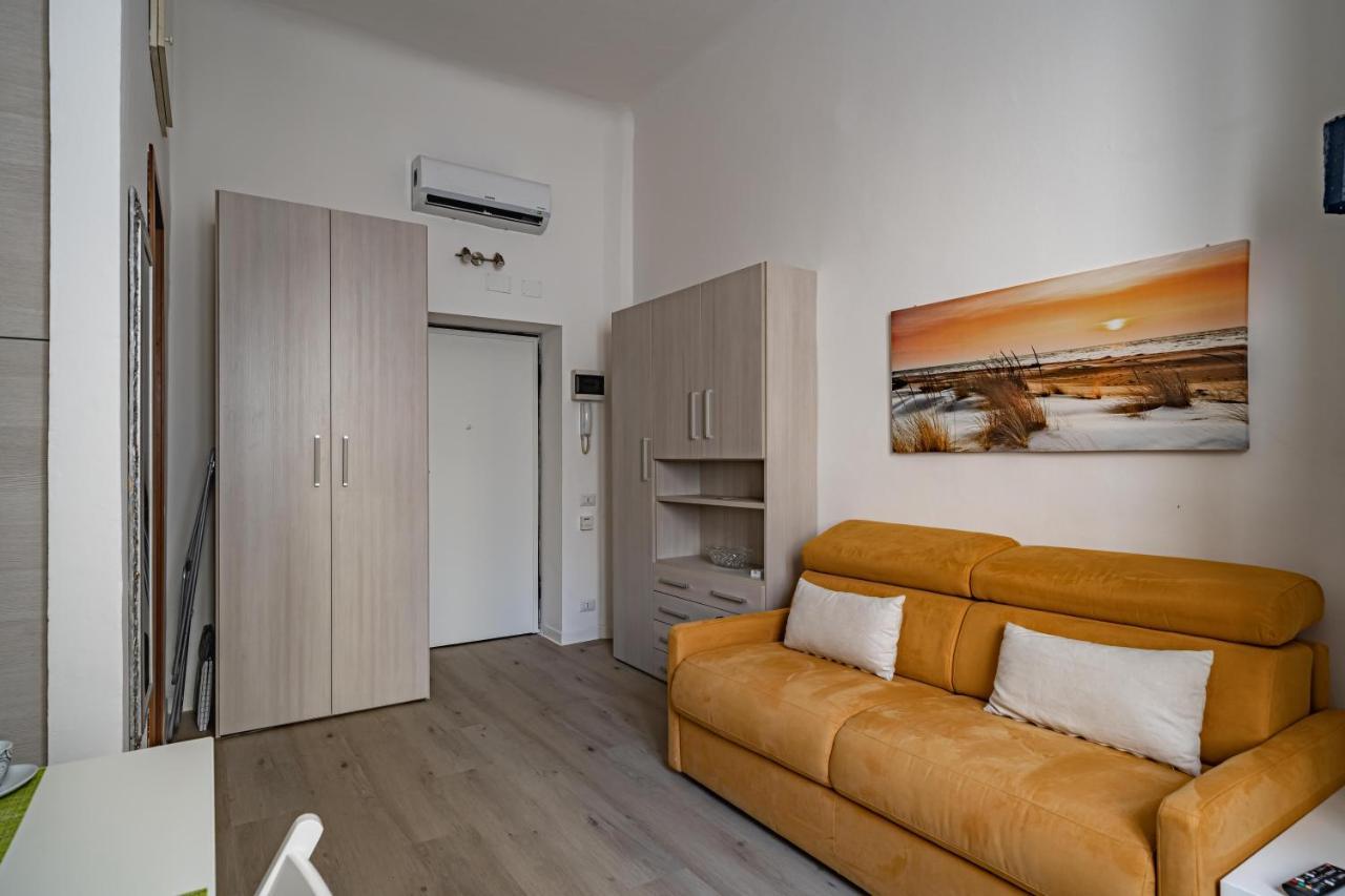 Milano, La Casetta Di Beatrice - By Host4U Екстер'єр фото